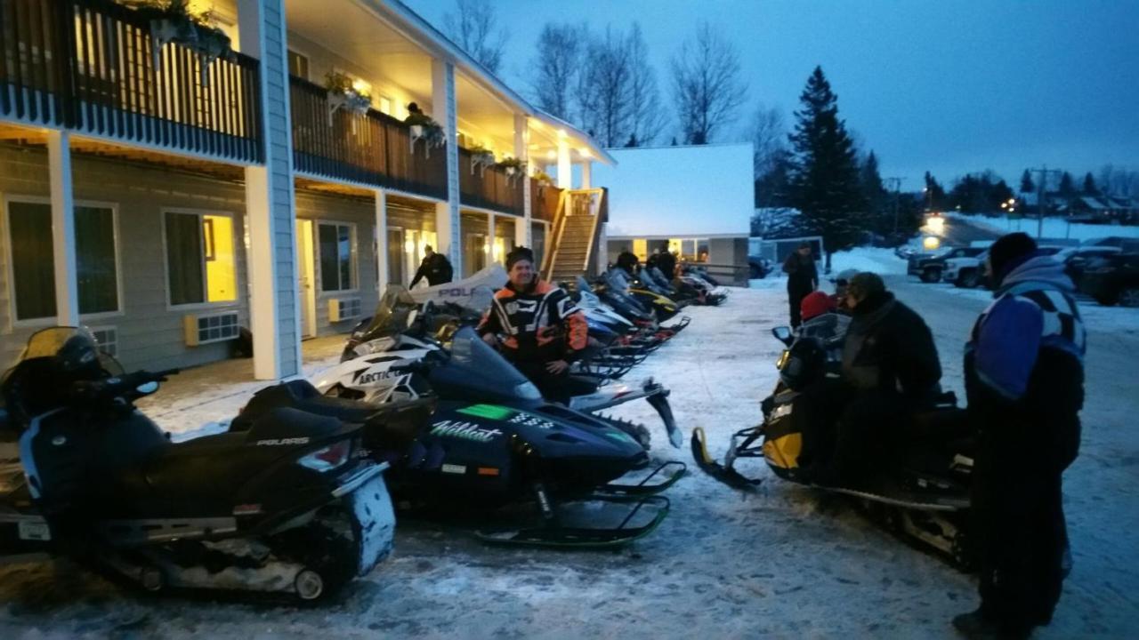 Rangeley Saddleback Inn Extérieur photo